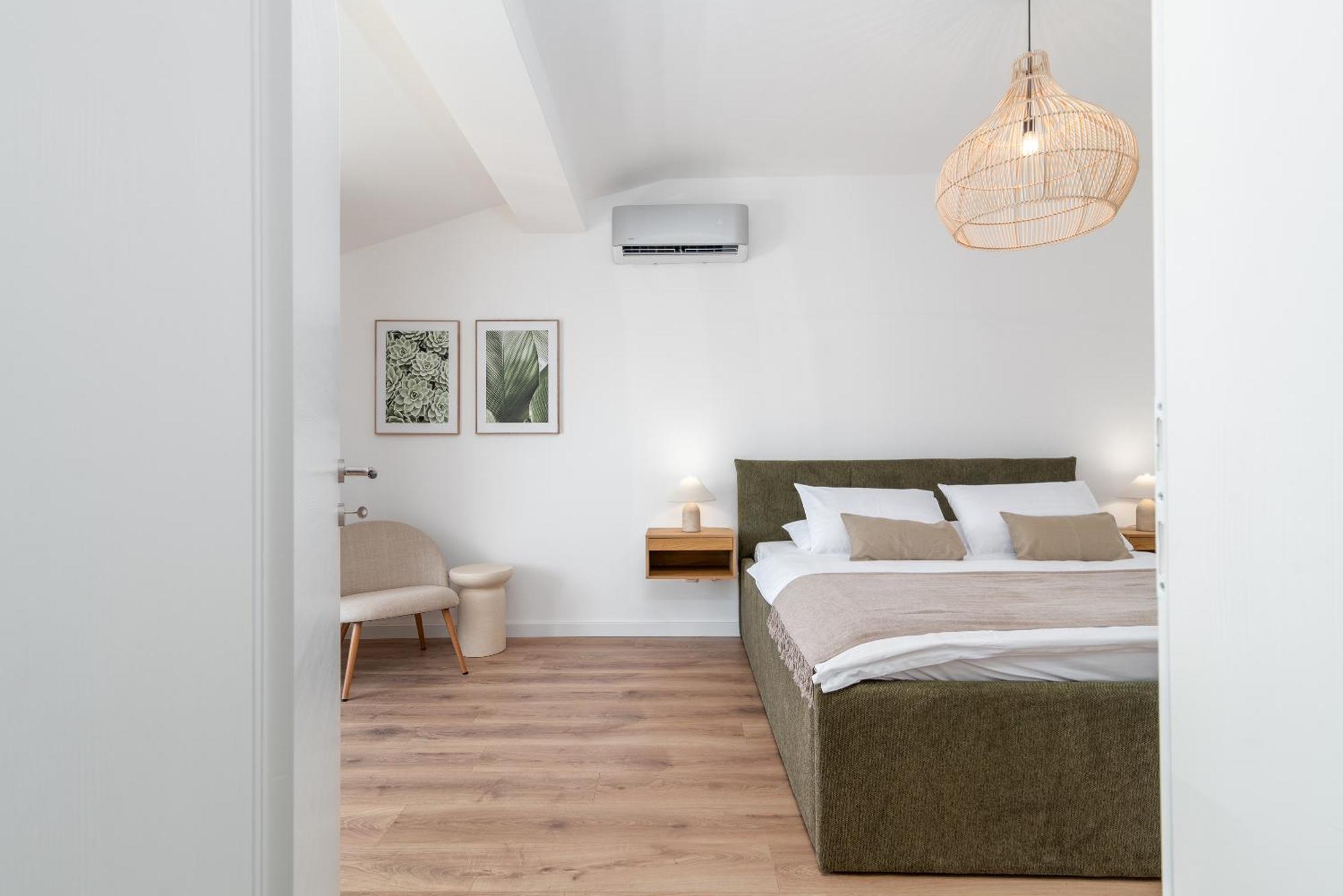 Sea View Apartment Karmen Jesenice  Ngoại thất bức ảnh
