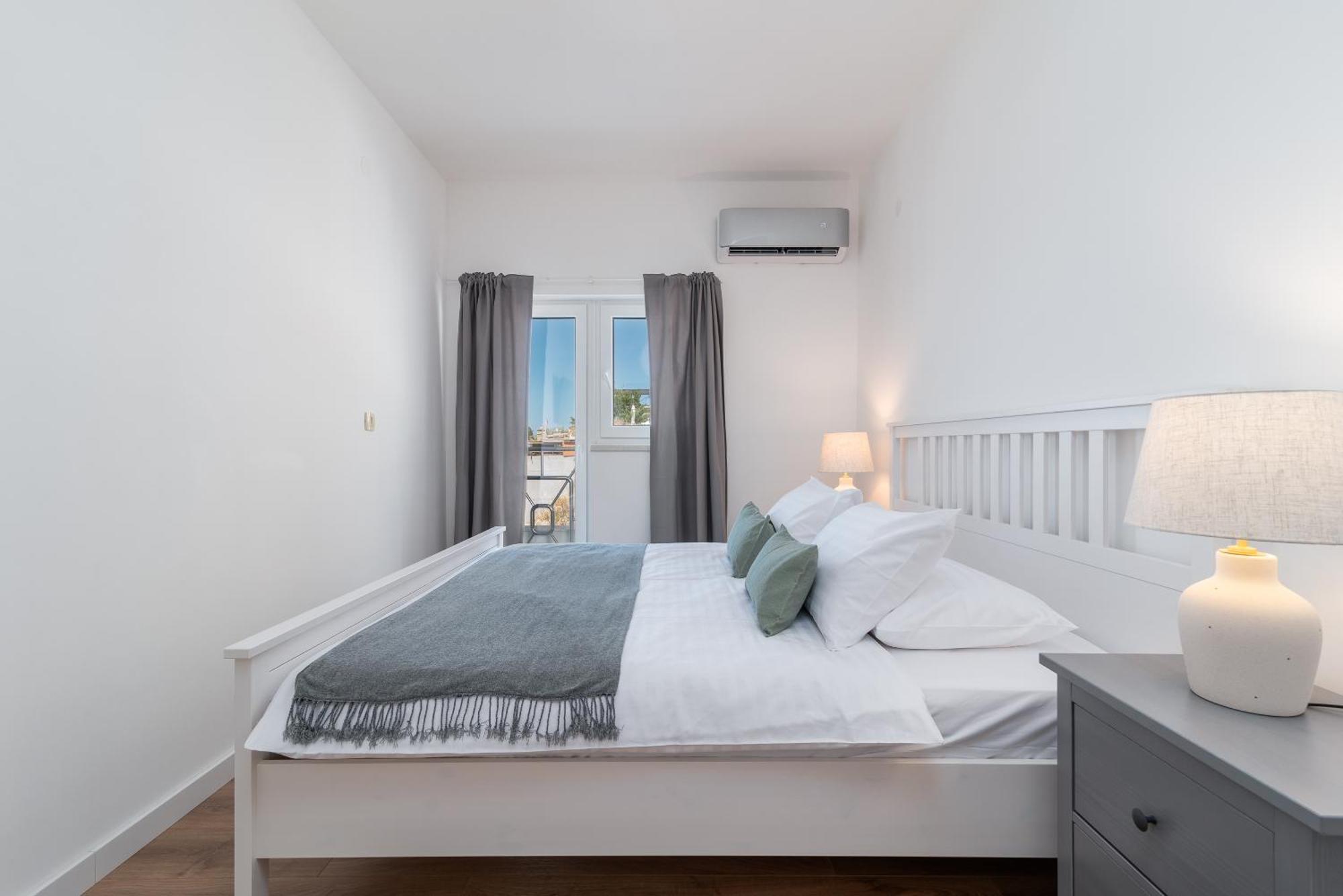 Sea View Apartment Karmen Jesenice  Ngoại thất bức ảnh