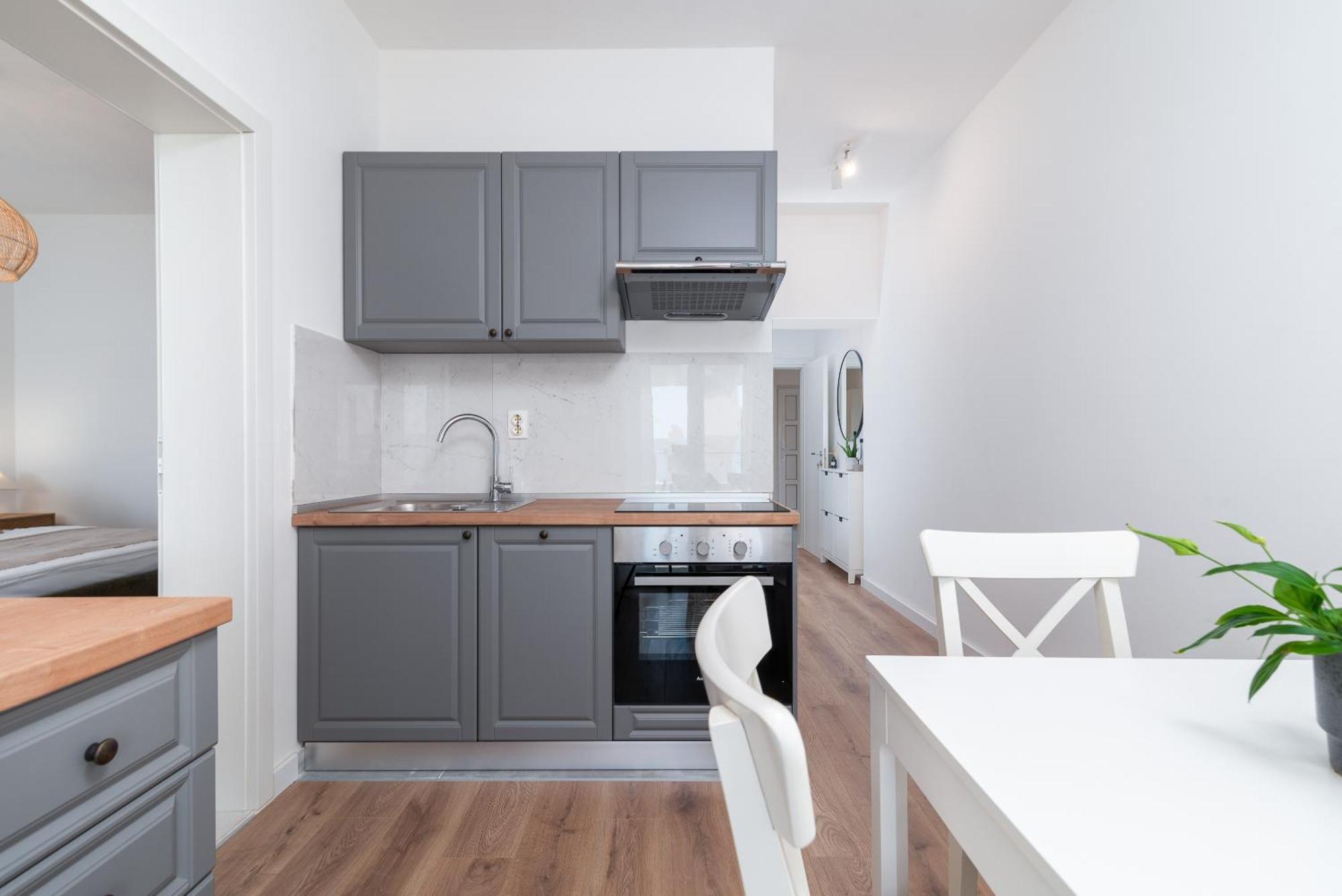 Sea View Apartment Karmen Jesenice  Ngoại thất bức ảnh